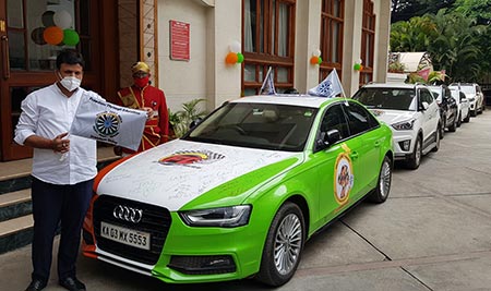 The Freedom Drive was flagged off by Shri M Goutham Kumar, the Honourable Mayor of Bangalore.