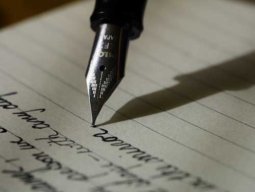5 tips to write a scholartship essay